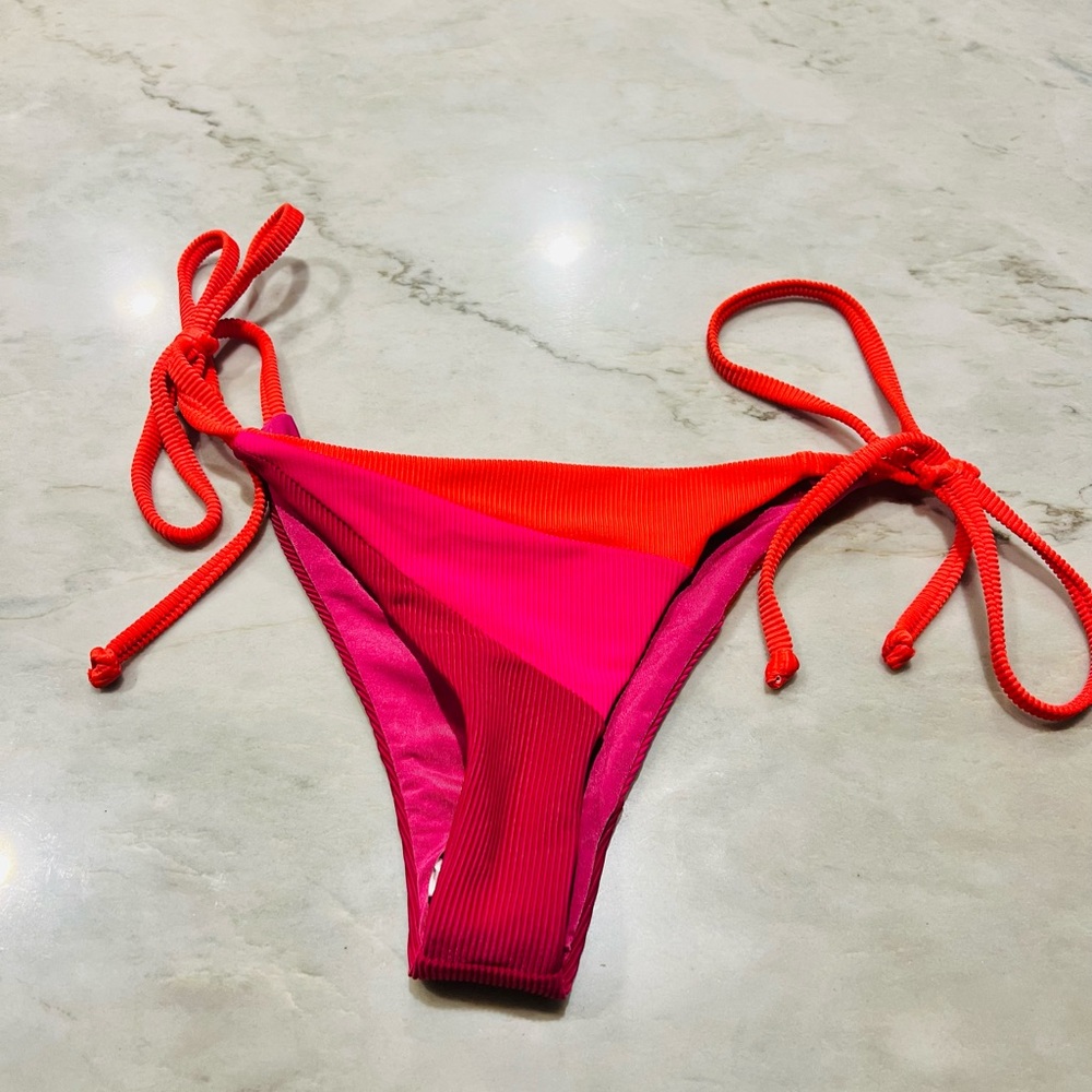 Beach Riot ribbed tie side bikini bottom